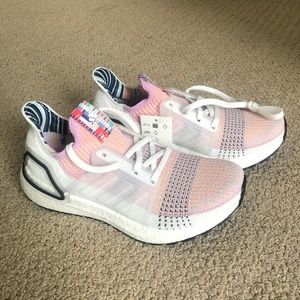 Ultraboost 19 Women’s Size 6.5